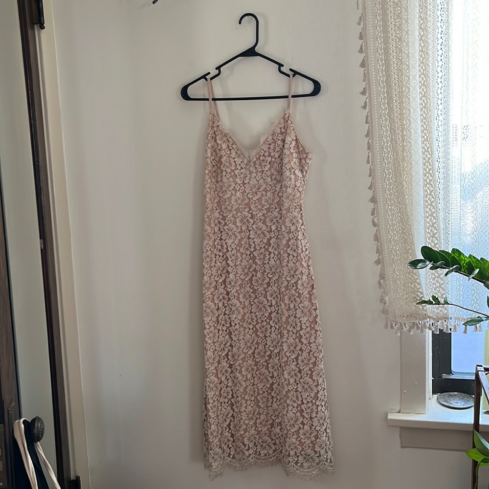 stunning lace and peach/beige dress. perfect for graduations!